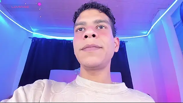 Ethan Boyy online show from June 26, 2:36 am