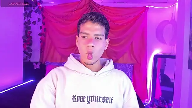 Ethan Boyy online show from October 15, 10:28 pm