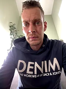 Gerit2850 online show from October 4, 10:42 am