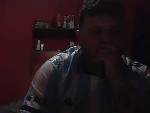 arcepablito32 online show from November 16, 7:05 pm