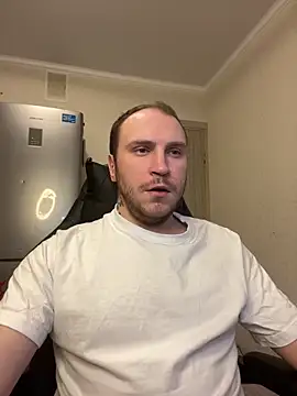 Snapshot of _XxX-XxX_ chatting on February 18, 9:53 pm XxX-XxX online show from February 18, 9:53 pm