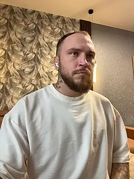 Snapshot of _XxX-XxX_ chatting on October 19, 8:17 am XxX-XxX online show from October 19, 8:17 am