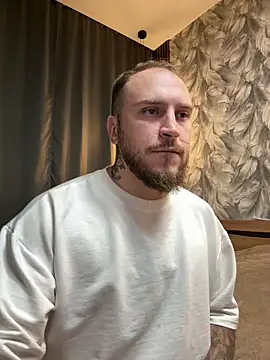 Snapshot of _XxX-XxX_ chatting on October 16, 2:41 am XxX-XxX online show from October 16, 2:41 am