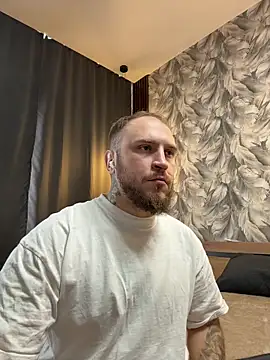 Snapshot of _XxX-XxX_ chatting on October 23, 7:56 am XxX-XxX online show from October 23, 7:56 am