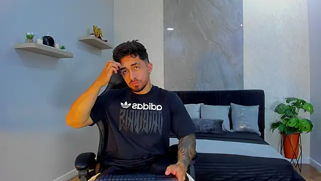 Brad Summer online show from June 15, 5:38 pm