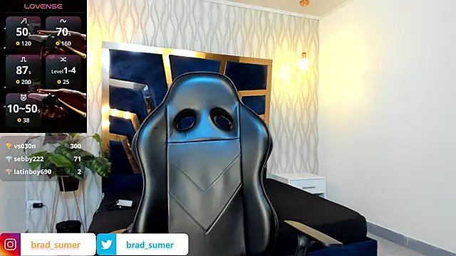 Snapshot of Brad_Summer chatting on September 20, 6:30 pm Brad Summer online show from September 20, 6:30 pm