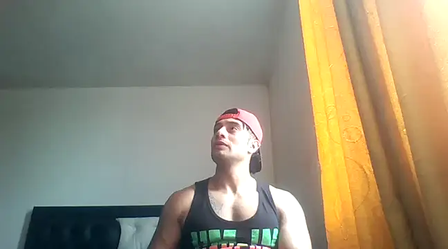Snapshot of davidcr89 chatting on January 30, 3:40 pm davidcr89 online show from January 30, 3:40 pm