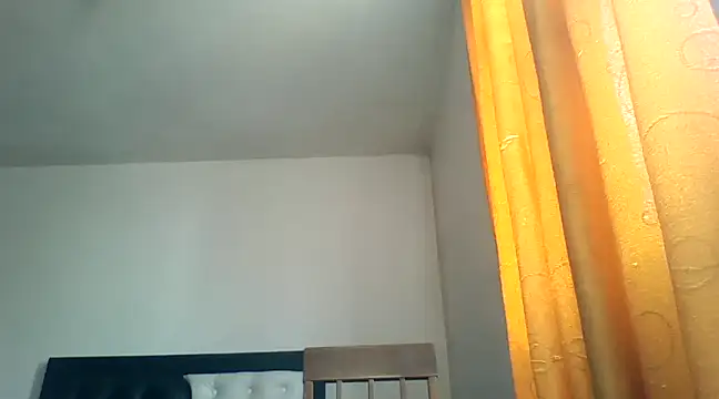 Snapshot of davidcr89 chatting on February 1, 6:08 pm davidcr89 online show from February 1, 6:08 pm