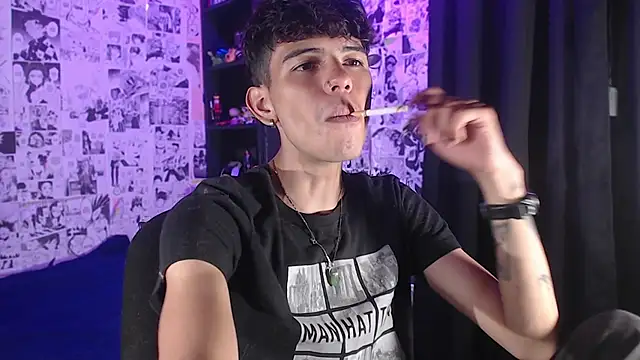 Mickey Magic online show from November 23, 4:12 am