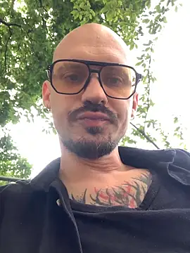 AssHunter4k online show from June 10, 9:11 am