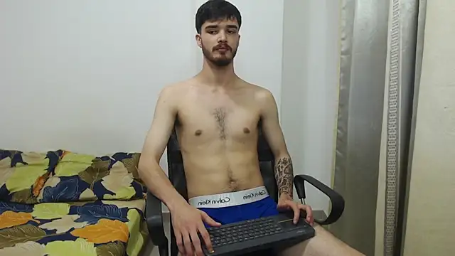 Aleex Miller online show from December 21, 11:57 pm