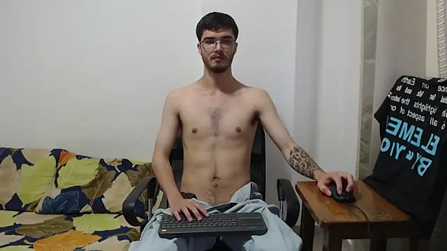 Snapshot of Aleex_Miller chatting on October 25, 11:23 am Aleex Miller online show from October 25, 11:23 am