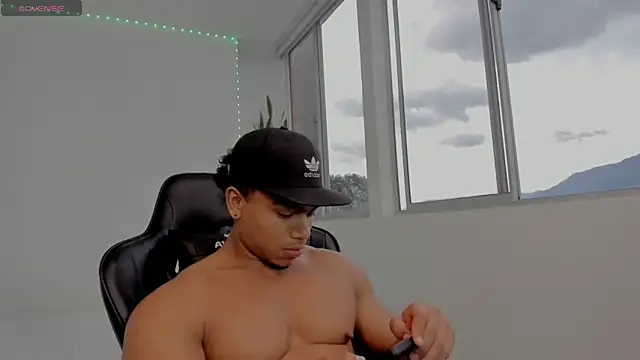 XavierColeman online show from May 1, 10:34 pm