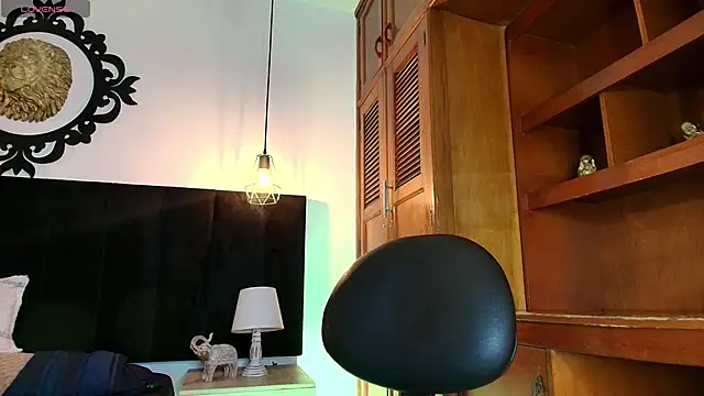 wolfandsky online show from April 22, 11:37 am