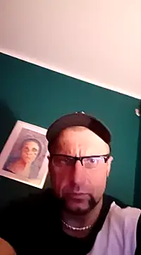 bobbuilder77pl online show from February 27, 1:35 am