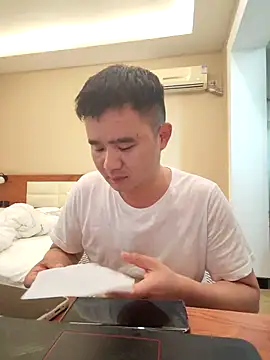 goodboyfcy online show from March 7, 10:45 am