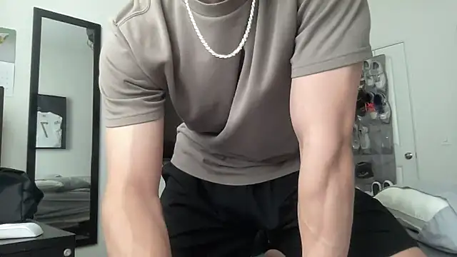 Snapshot of ryan_28747 chatting on November 1, 7:40 pm ryan 28747 online show from November 1, 7:40 pm