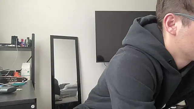 ryan 28747 online show from April 25, 7:00 pm