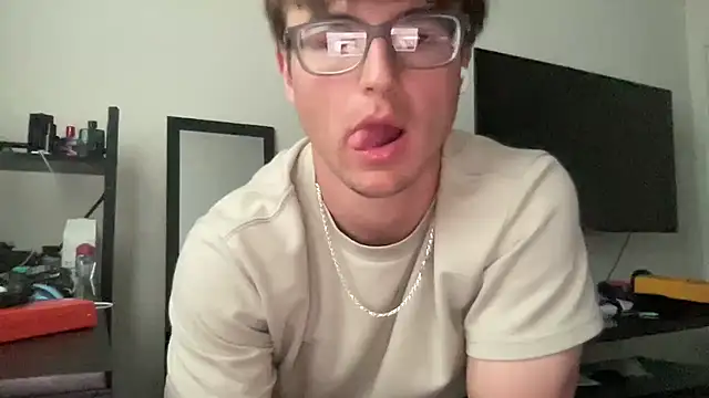 ryan 28747 online show from May 12, 2:20 am