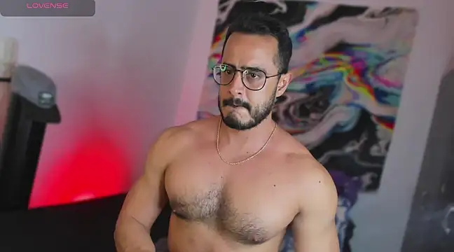 Snapshot of Fenrir_flirt chatting on February 7, 11:03 pm Fenrir flirt online show from February 7, 11:03 pm