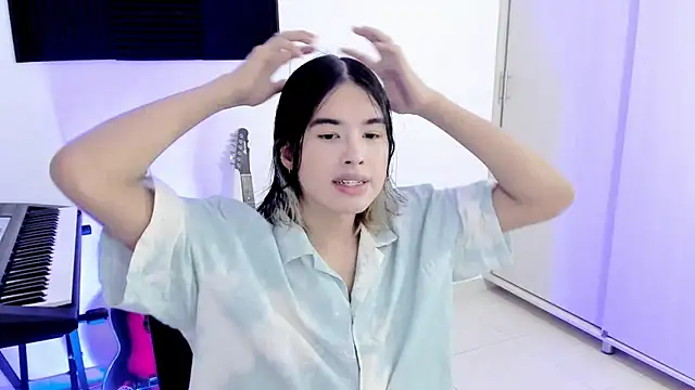 JordiWilld online show from October 25, 12:23 am