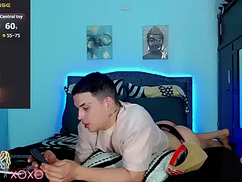xpleasurableboyx online show from October 11, 3:32 am