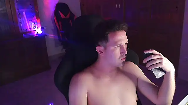 wilder6969xx online show from October 15, 10:28 pm