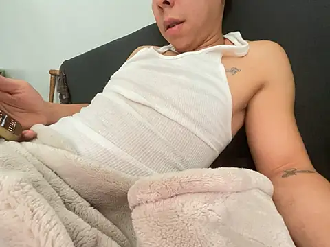 dmaskscrap online show from March 7, 7:33 pm