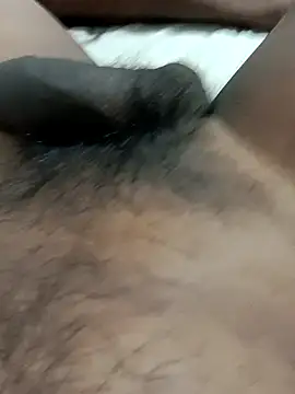 girl sandu44 online show from November 16, 1:24 pm