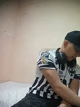 LuisMex1998 online show from July 30, 12:15 pm