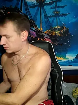 Snapshot of DiMastyzzz chatting on October 28, 10:07 am DiMastyzzz online show from October 28, 10:07 am