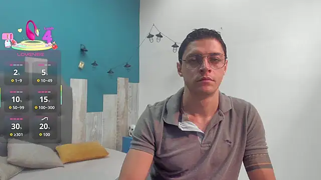 Frank Millers online show from October 15, 7:32 pm