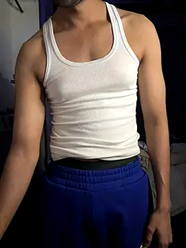 fit boyxx online show from November 13, 7:51 pm