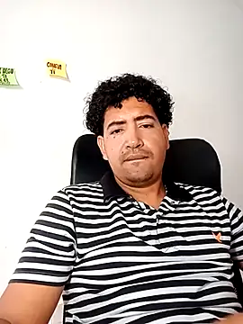 Yezuz 2004 online show from February 2, 8:41 pm