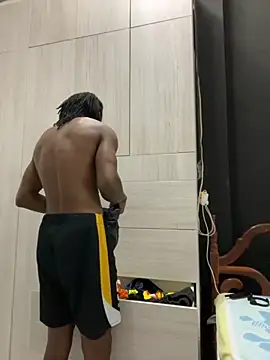 SlykaandpettterX online show from November 6, 3:42 am