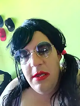 Adrianka online show from May 18, 7:36 am