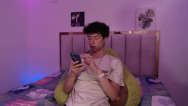 Juanmres online show from May 9, 5:03 pm