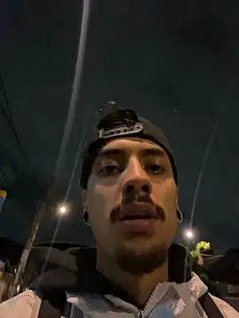 stuart breeee online show from March 17, 3:36 am