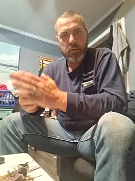 Snapshot of thickdaddy2982 chatting on February 13, 11:50 am thickdaddy2982 online show from February 13, 11:50 am