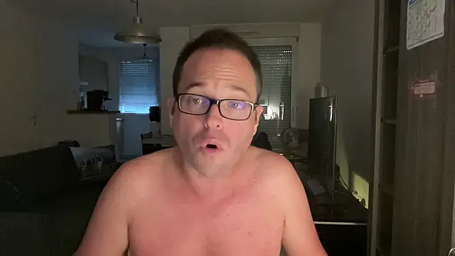 Snapshot of Funnyjul31 chatting on September 13, 5:58 pm Funnyjul31 online show from September 13, 5:58 pm