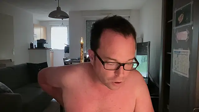 Funnyjul31 online show from April 24, 6:21 pm