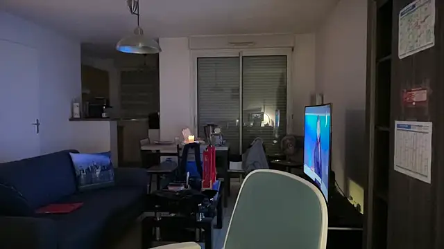 Snapshot of Funnyjul31 chatting on October 20, 5:39 pm Funnyjul31 online show from October 20, 5:39 pm