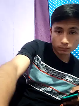 Snapshot of EduardoEspinoza12 chatting on October 3, 10:09 am EduardoEspinoza12 online show from October 3, 10:09 am