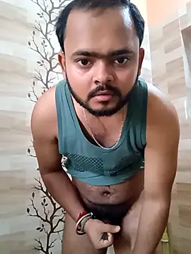 guavam65 online show from March 31, 11:23 am