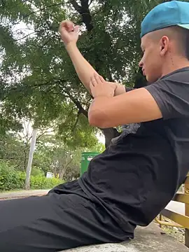 arevalo1124 online show from November 15, 9:39 pm