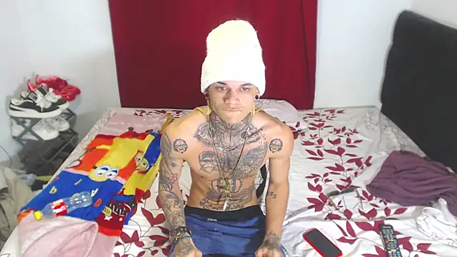 hot man05 online show from February 4, 6:14 am