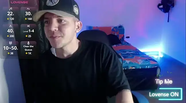 Snapshot of Dann_Vargas chatting on February 3, 12:58 am Dann Vargas online show from February 3, 12:58 am