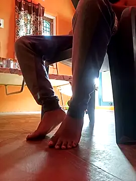 bigcock thick online show from April 27, 2:41 am