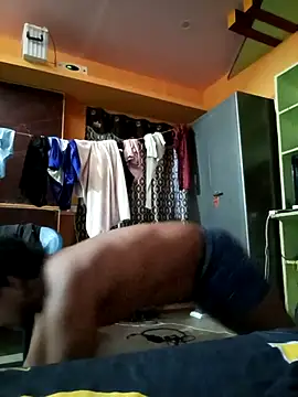 Snapshot of bigcock_thick chatting on October 23, 3:10 am bigcock thick online show from October 23, 3:10 am