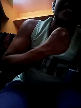 Snapshot of bigcock_thick chatting on October 18, 1:49 pm bigcock thick online show from October 18, 1:49 pm